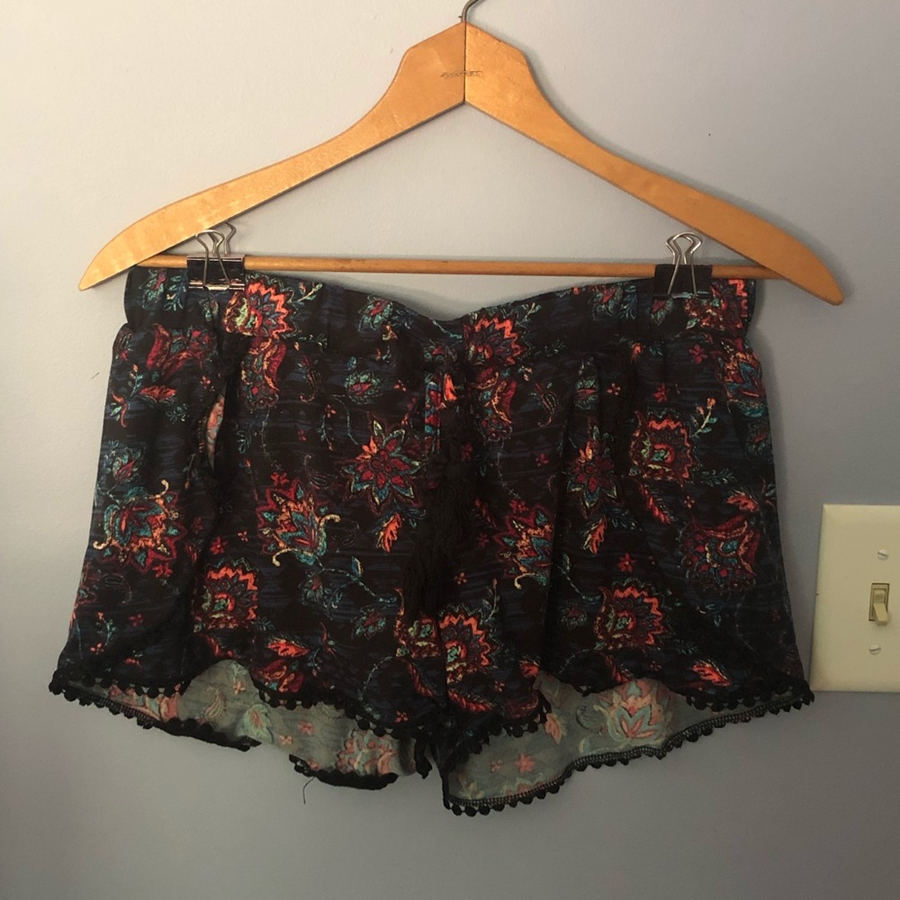 🦋Floral cotton shorts🦋
